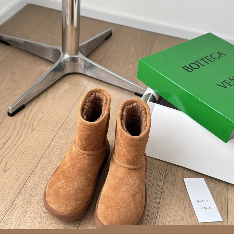 bo*te*ga Ve*ne*ta boots